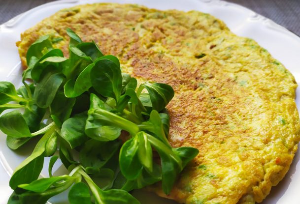 Tortilla de calabacín y hoja verde